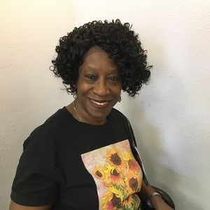 Meet your Posher, Joyce